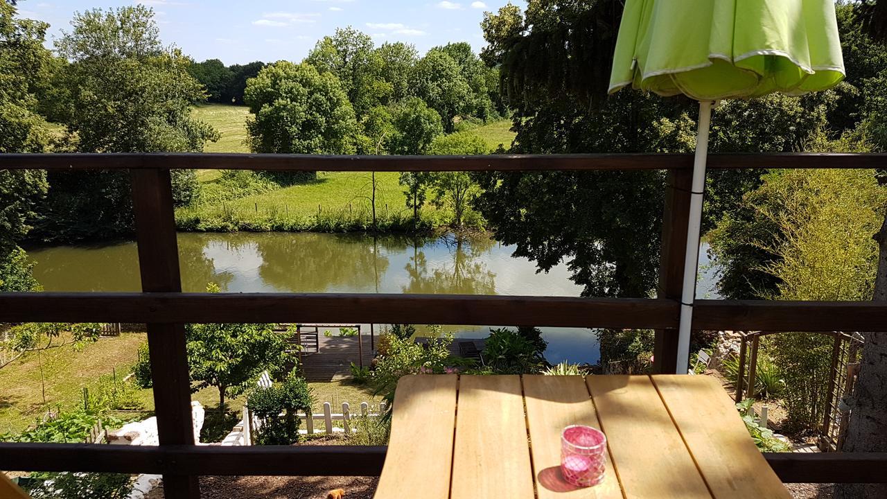 La Belmontaise Bed & Breakfast Beaumont-sur-Sarthe Exterior photo